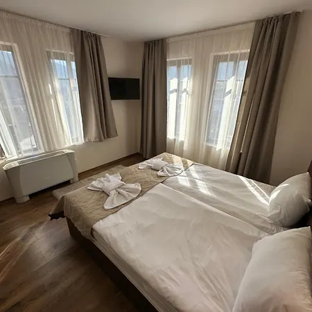 девина Гостевой дом 3*